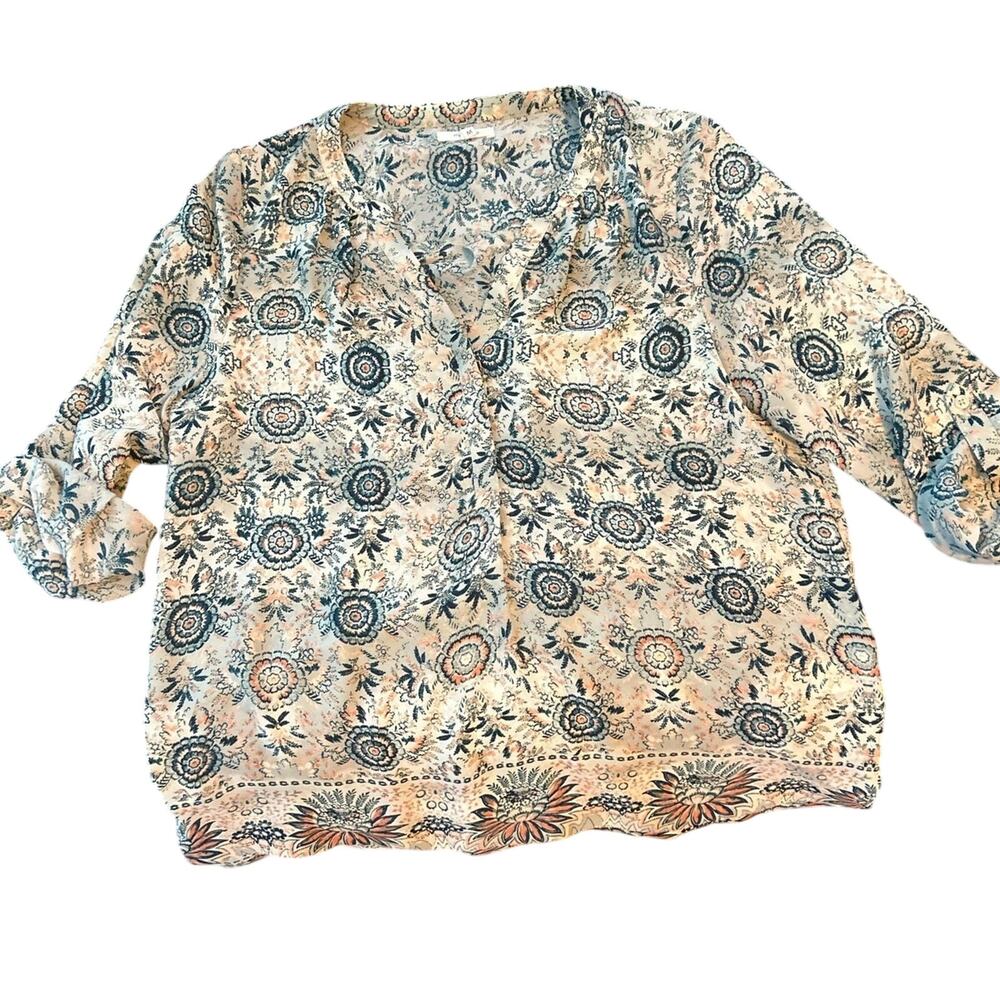 Maurices long sleeve blouse size medium